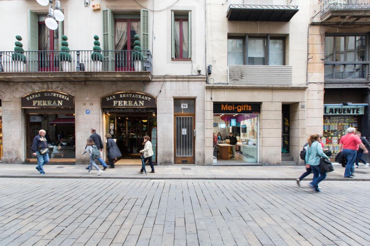 Barrio Gotico Apartments Ferran Barcelona Bagian luar foto
