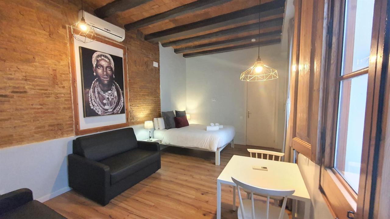 Barrio Gotico Apartments Ferran Barcelona Bagian luar foto