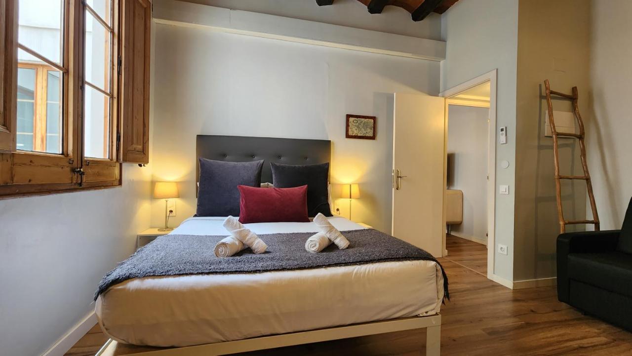 Barrio Gotico Apartments Ferran Barcelona Bagian luar foto