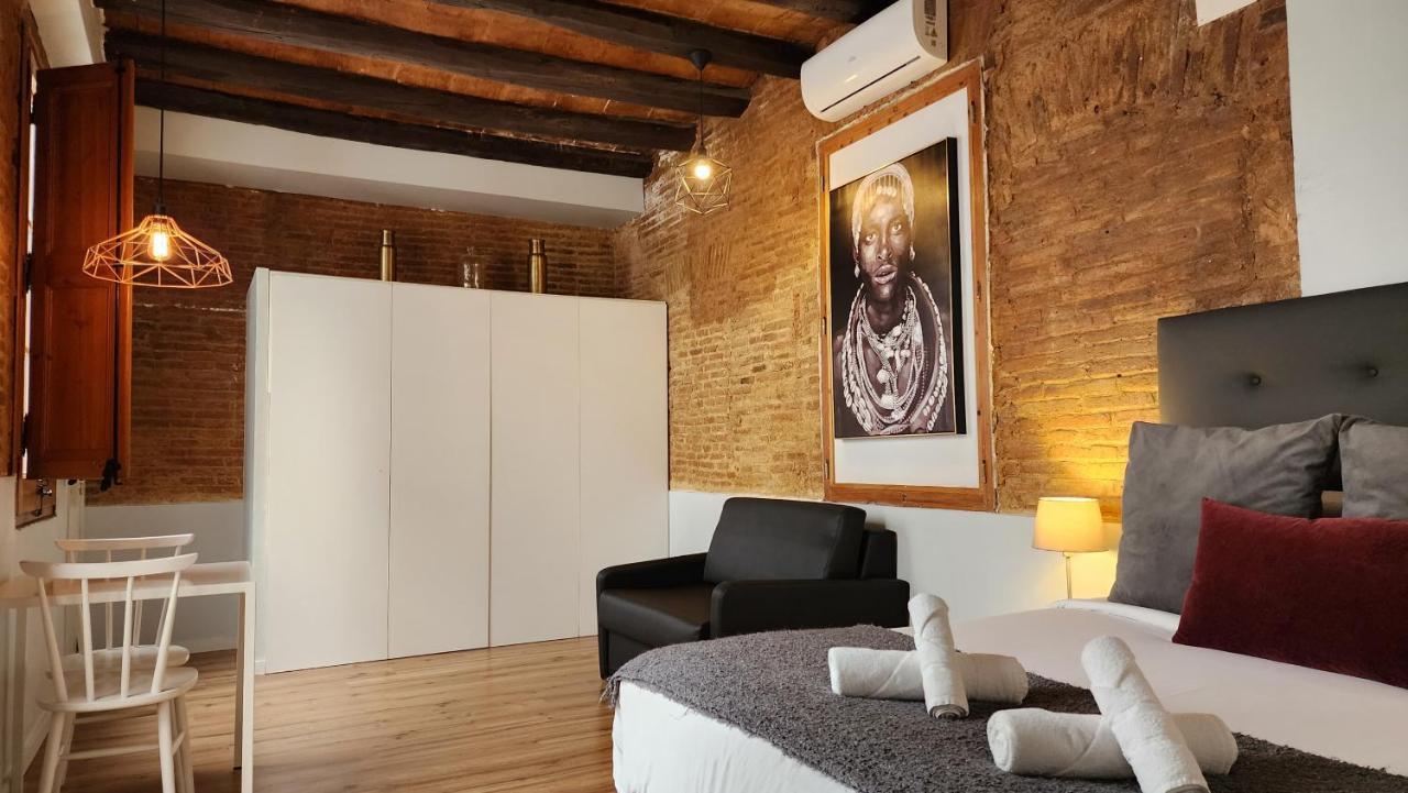 Barrio Gotico Apartments Ferran Barcelona Bagian luar foto